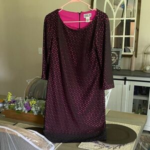 Robbie Bee Red Sheath Dress 3/4 Sleeve Scoop Neck